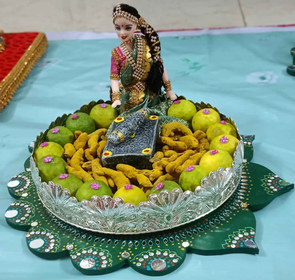 Creative Plate Decoration